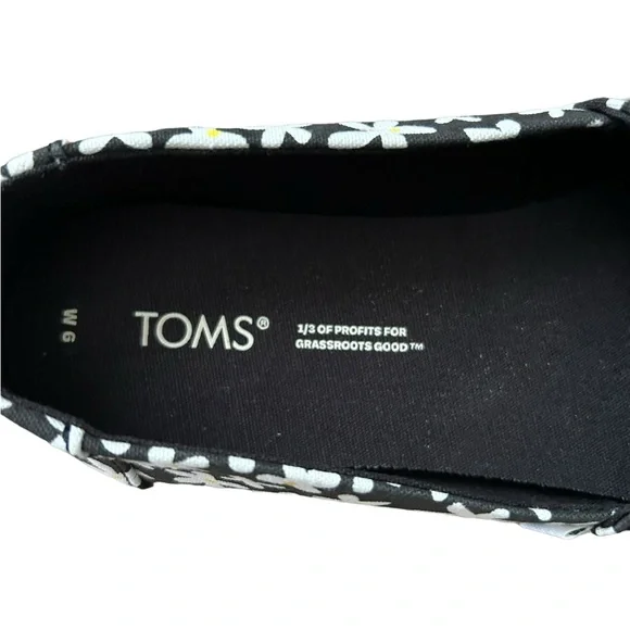 TOMS Alpargata Cloudbound Black Sun Daisies Slip on Shoes (6) - Picture 8 of 10